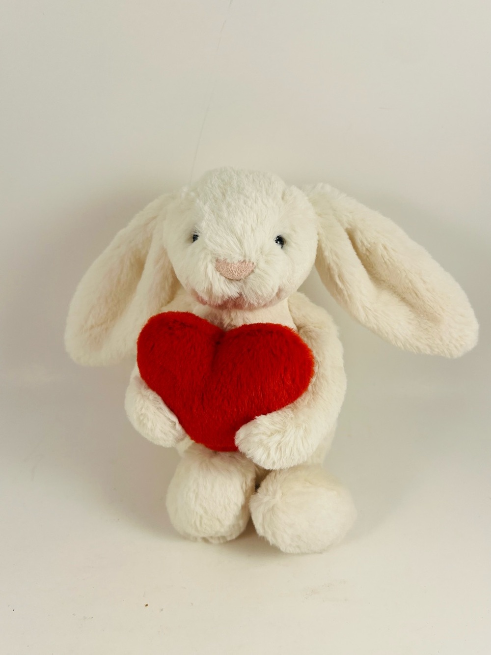 Jellycat Bashful Bunny 8” Plush White Red Heart Valentines